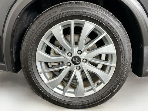 Used 2023 INFINITI QX50 Luxe AWD/4WD image 11