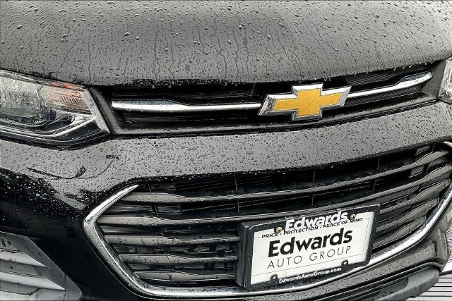Used 2018 Chevrolet Trax LS FWD image 30