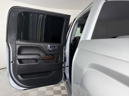 Used 2018 GMC Sierra 1500 Denali image 12