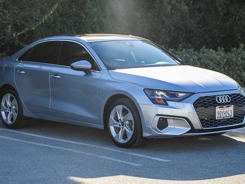 Used 2022 Audi A3 2.0T Premium image 3