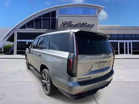 Used 2023 Cadillac Escalade Sport w/ LPO, ONYX Package image 6