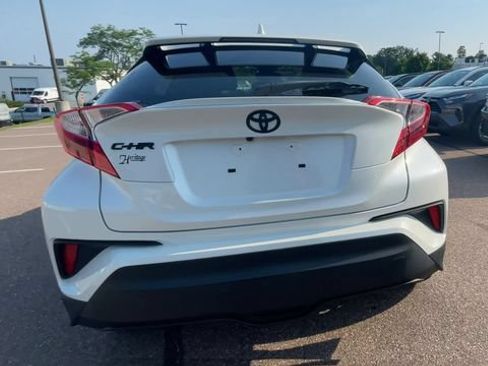 Certified 2020 Toyota C-HR LE FWD image 3