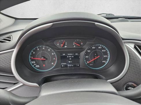 Used 2022 Chevrolet Malibu LT image 20