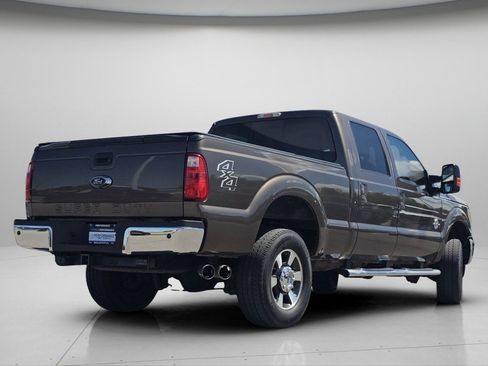 Used 2016 Ford F350 Lariat w/ Camper Package AWD/4WD image 23