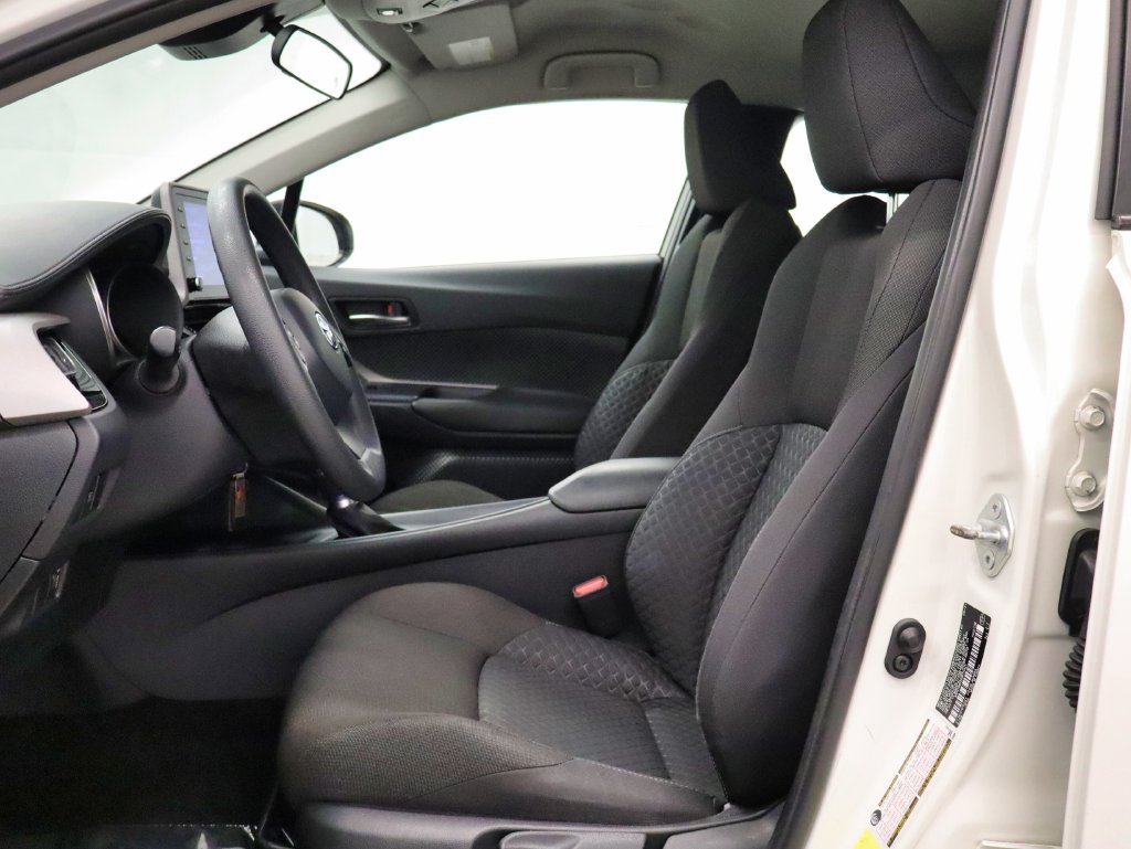 Used 2021 Toyota C-HR LE FWD image 18