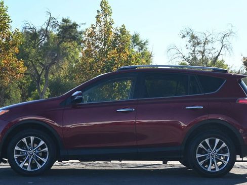 Used 2018 Toyota RAV4 Limited w/ All Weather Liner Package image 6