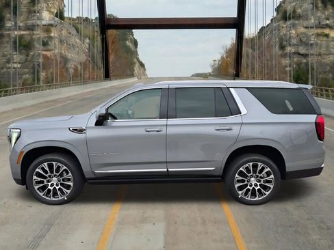 New 2026 GMC Yukon Denali w/ Sun & Power Step Package AWD/4WD image 5
