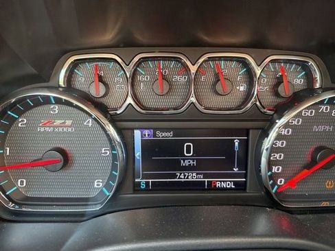 Used 2017 Chevrolet Silverado 1500 LT w/ All Star Edition AWD/4WD image 13