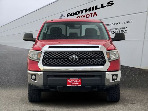 Used 2019 Toyota Tundra SR5 w/ SR5 Upgrade Package image 2