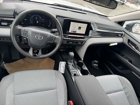 New 2026 Toyota Camry LE image 8