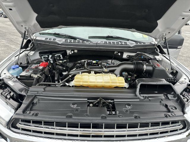 Used 2019 Ford F150 XLT w/ Equipment Group 302A Luxury AWD/4WD image 19
