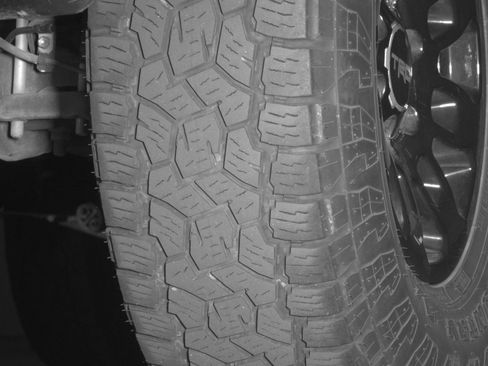 Used 2021 Toyota Tacoma SR5 RWD image 14