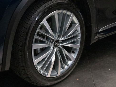 Used 2024 INFINITI QX50 Sensory w/ Accent Package image 7