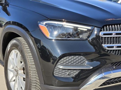 Used 2024 Mercedes-Benz GLE 350 4MATIC image 9