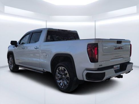 Used 2024 GMC Sierra 1500 Denali w/ Denali Reserve Package AWD/4WD image 5