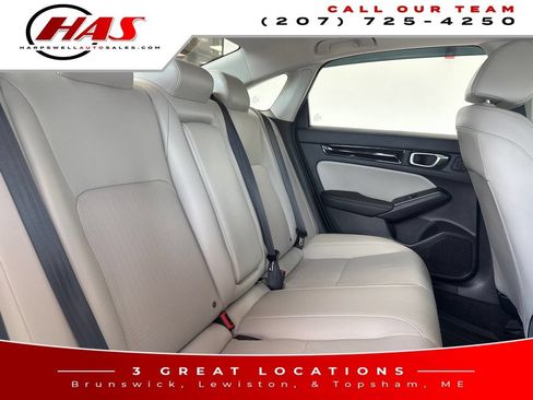 Used 2023 Honda Civic Touring image 11