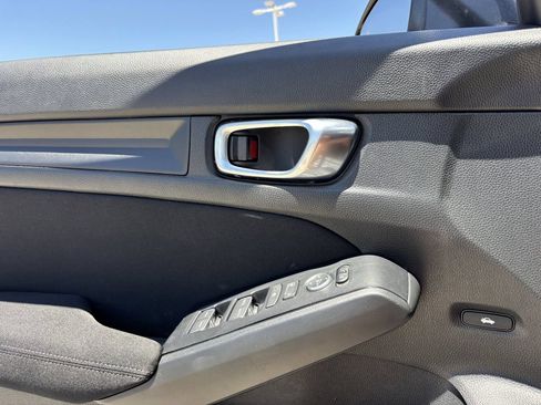 Certified 2025 Honda Civic Sport image 19