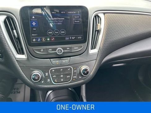 Certified 2024 Chevrolet Malibu LT FWD image 3
