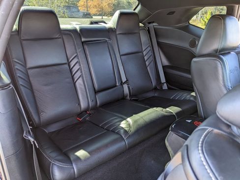 Used 2020 Dodge Challenger SRT Hellcat Redeye image 43