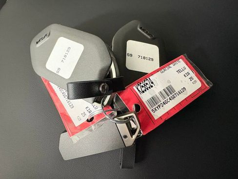 New 2025 Kia Telluride LX image 35