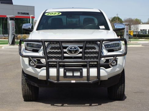 Used 2023 Toyota Tacoma Limited image 28