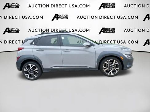Used 2023 Hyundai Kona Limited AWD/4WD image 9