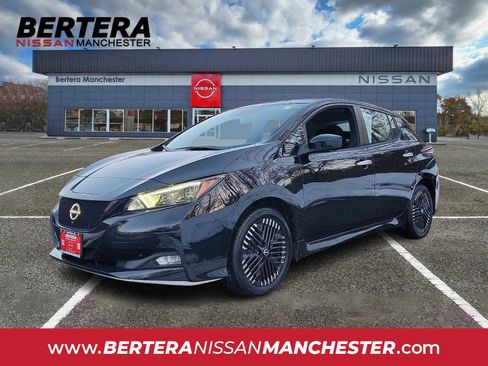 Used 2023 Nissan Leaf SV Plus image 1