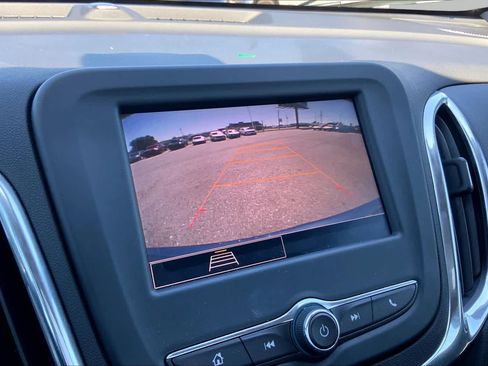 Used 2024 Chevrolet Equinox LT FWD image 26