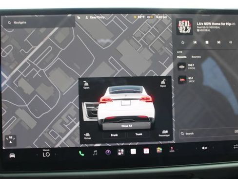 Used 2023 Tesla Model X AWD/4WD image 18
