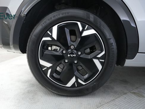 Used 2023 Kia Niro Wind FWD image 22