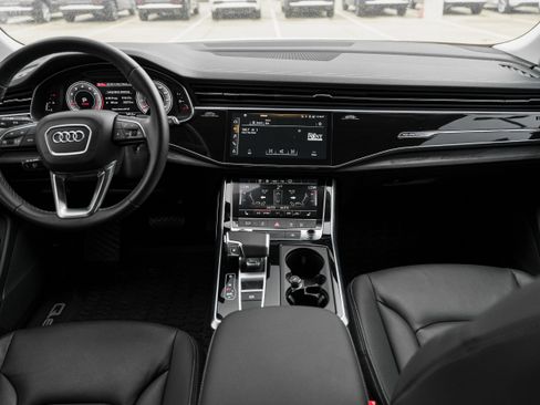 Certified 2023 Audi Q8 Premium w/ Convenience Package image 7