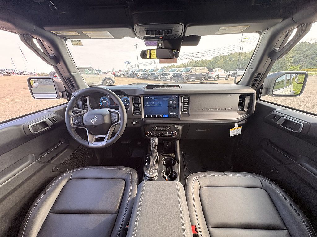 New 2026 Ford Bronco Badlands AWD/4WD image 20