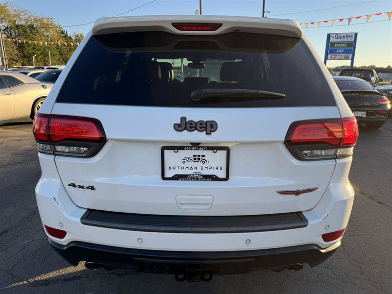 Used 2017 Jeep Grand Cherokee Trailhawk AWD/4WD image 6