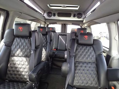 New 2025 GMC Savana 2500 Extended w/ Driver Convenience Package image 34