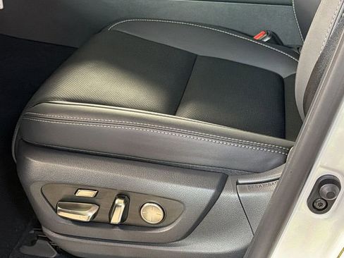 New 2026 Lexus LX 700h Luxury image 26