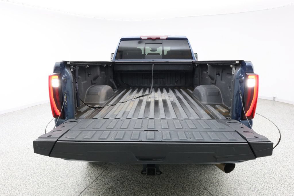 Used 2025 GMC Sierra 3500 Denali Ultimate AWD/4WD image 17
