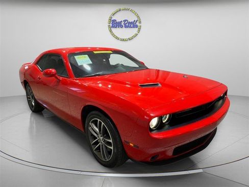Used 2019 Dodge Challenger SXT w/ Cold Weather Group AWD/4WD image 6