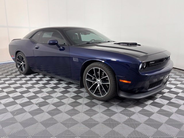 Used 2017 Dodge Challenger R/T Scat Pack RWD image 6