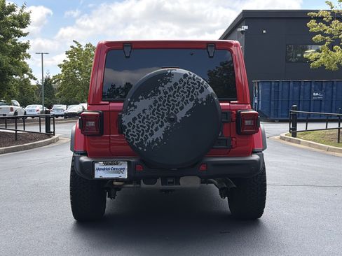 Used 2024 Jeep Wrangler Unlimited Rubicon 392 AWD/4WD image 16