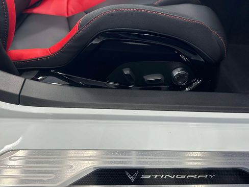 New 2026 Chevrolet Corvette Stingray Preferred Cpe w/ Z51 Performance Package RWD image 30