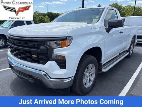 Certified 2025 Chevrolet Silverado 1500 W/T RWD image 3
