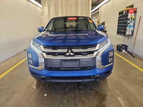 Used 2022 Mitsubishi Outlander Sport SE image 2