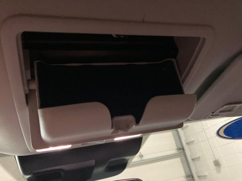 Used 2023 Ford Maverick Lariat w/ Equipment Group 500A Standard image 31