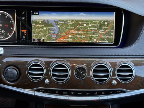 Used 2015 Mercedes-Benz S 550 4MATIC Sedan image 23