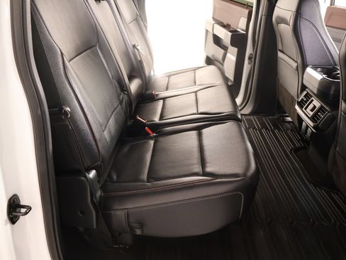 Used 2021 Ford F150 Lariat AWD/4WD image 16