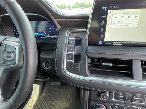 Used 2024 Chevrolet Tahoe Z71 w/ Luxury Package AWD/4WD image 48