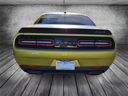 Used 2021 Dodge Challenger R/T Scat Pack image 4