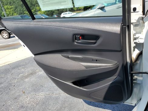 Used 2023 Toyota Corolla LE FWD image 15