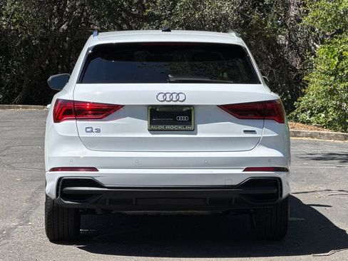 Certified 2025 Audi Q3 2.0T Premium w/ Convenience Package AWD/4WD image 6