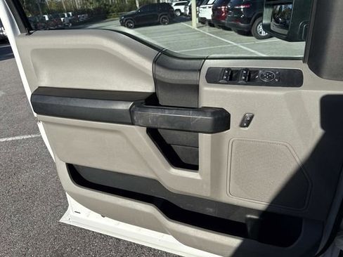 Used 2021 Ford F250 XL w/ Power Equipment Group image 17